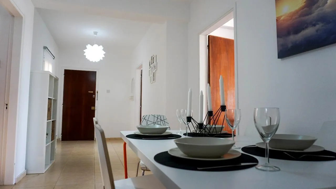 Lazuli City Seaview Apartment 34 Larnaca